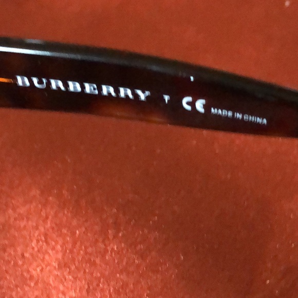 🟡 BURBERRY SUNGLASS FRAMES (Prescription) - Picture 11 of 15